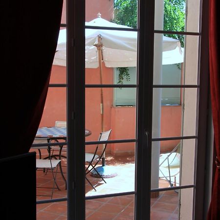 Appartement Avec Patio Et Garage Centre Ville Et Plage Sanary-sur-Mer Esterno foto